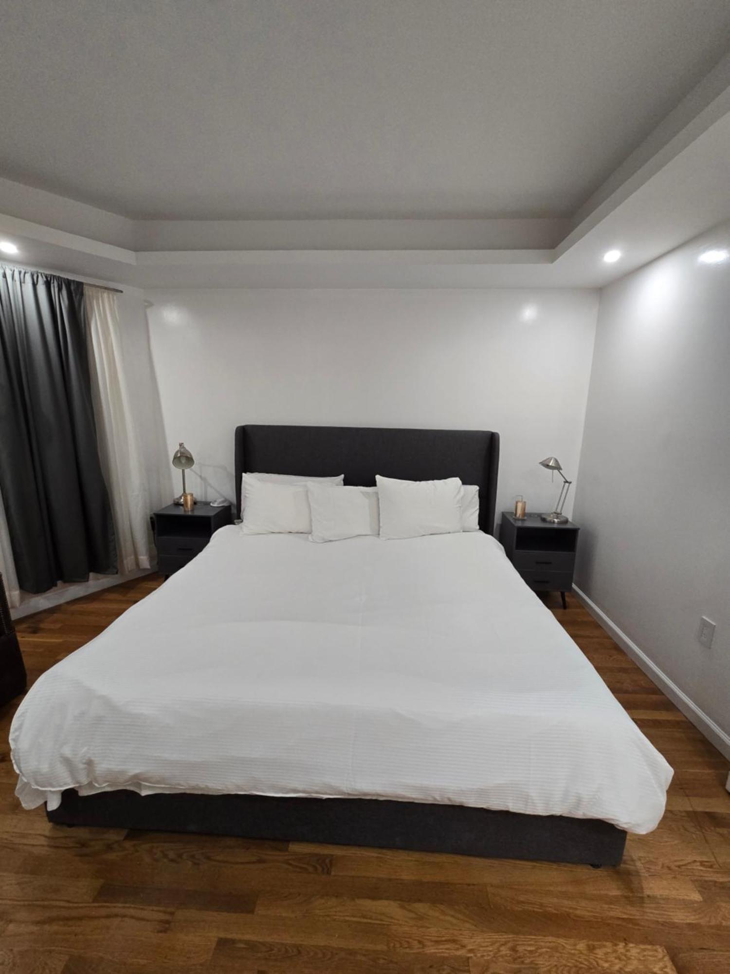 Beautiful Boston Bedroom - New Renovation Zewnętrze zdjęcie